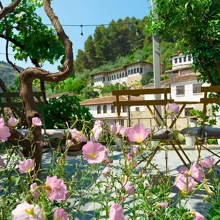 Nika's Casa de hóspedes